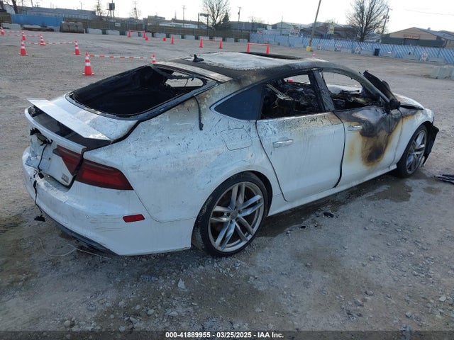 2016 AUDI A7 WAUWGAFC1GN087916 Photo 3