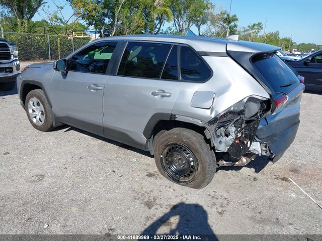 2T3K1RFV8RC286686 Toyota RAV4 LE