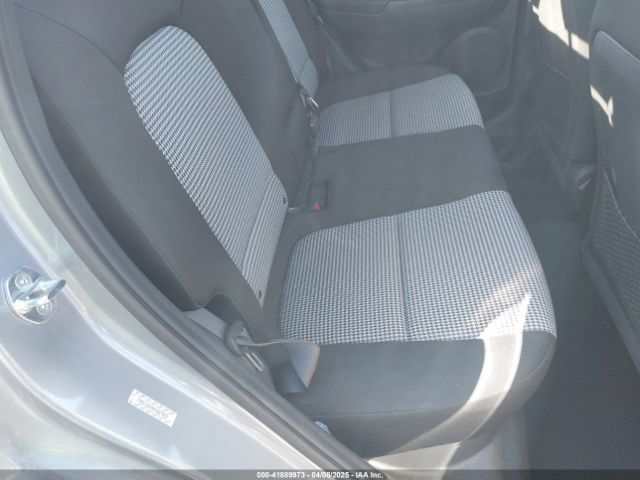 KM8K12AA9MU667653 Hyundai Kona Se