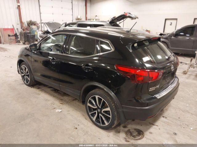 JN1BJ1CR1KW623250 Nissan Rogue Sport Sl