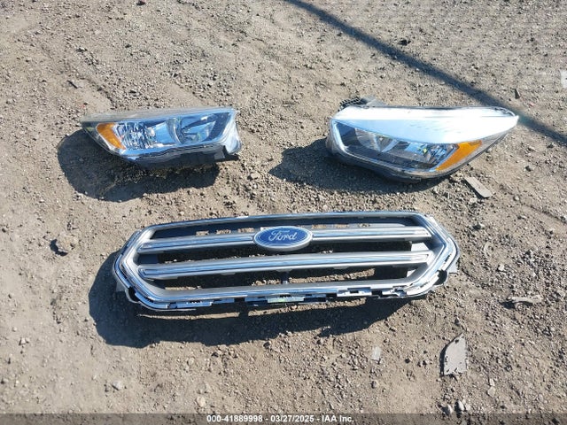 1FMCU9GD8HUC75467 Ford ESCAPE SE