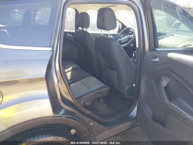1FMCU9GD8HUC75467 Ford ESCAPE SE