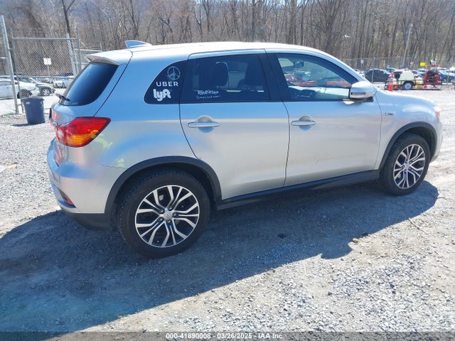 JA4AR3AU3JU016579 Mitsubishi Outlander Sport 2.0 Es