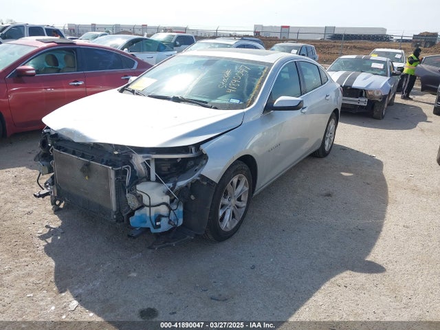 1G1ZD5ST4LF009780 Chevrolet Malibu Fwd Lt