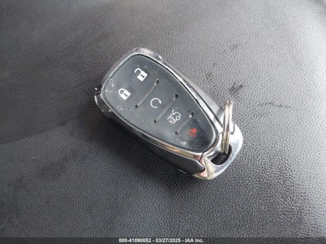2GNAXUEV5K6174160 Chevrolet EQUINOX LT