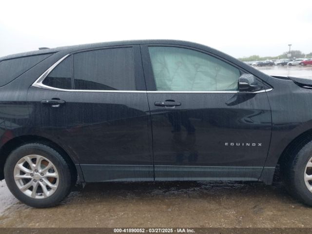 2GNAXUEV5K6174160 Chevrolet EQUINOX LT