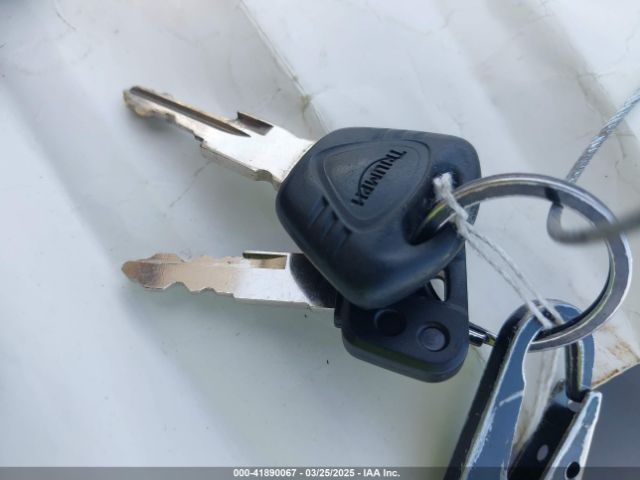 2016 TRIUMPH MOTORCYCLE STREET TRIPLE SMTL03NE7GT745602 Photo 10