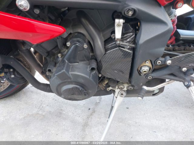 2016 TRIUMPH MOTORCYCLE STREET TRIPLE SMTL03NE7GT745602 Photo 8