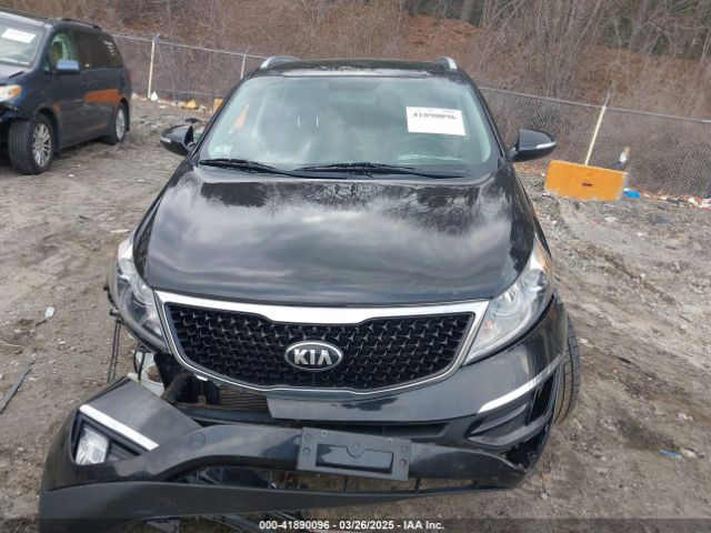 KNDPCCAC8G7862061 KIA Sportage Ex