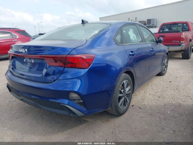 2022 KIA FORTE 3KPF24AD0NE472193 Photo 3