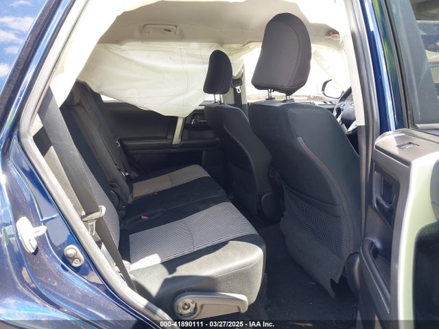 Toyota 4RUNNER SR5 2021 JTEEU5JR7M5238629 Image 8