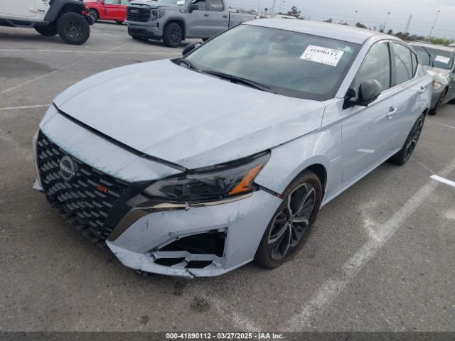 1N4BL4CW8RN322639 Nissan Altima Sr Intelligent Awd