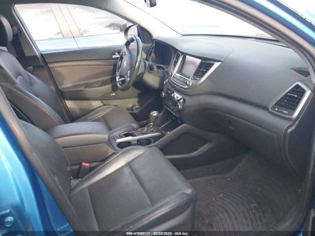 KM8J33A4XJU696290 Hyundai Tucson Sel Plus