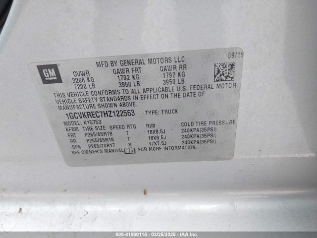 1GCVKREC7HZ122563 Chevrolet Silverado 1500 1lt