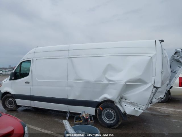 W1W40CHY2MT056236 Mercedes-Benz Sprinter 2500 High Roof I4