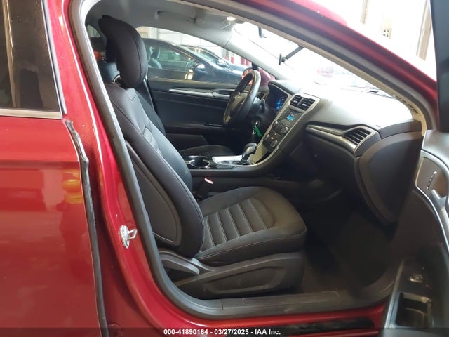 3FA6P0H70ER271323 Ford FUSION SE