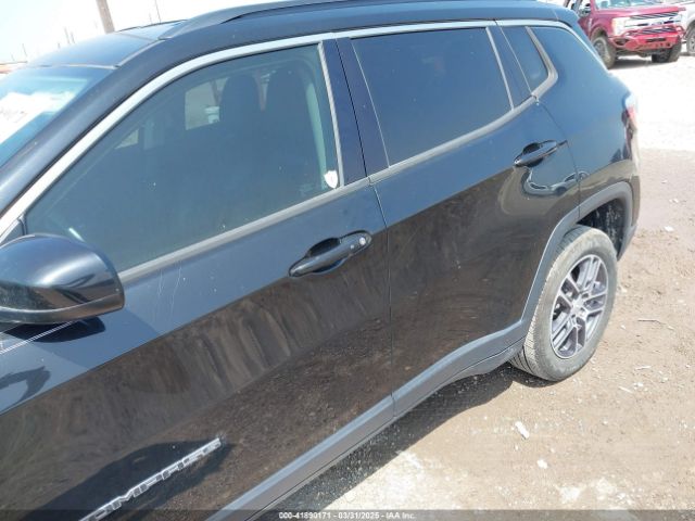 3C4NJCBB5HT632963 Jeep New Compass Latitude Fwd