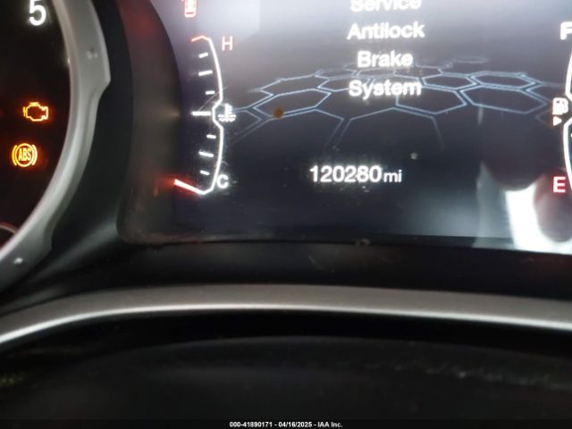 3C4NJCBB5HT632963 Jeep New Compass Latitude Fwd
