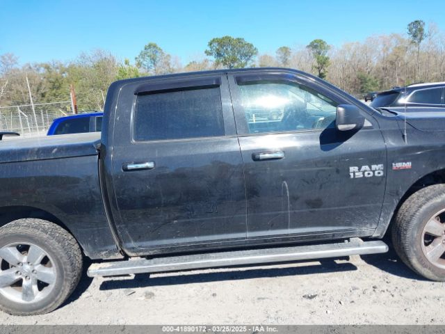 3C6RR7LT4JG196072 RAM 1500 Big Horn  4x4 5'7 Box