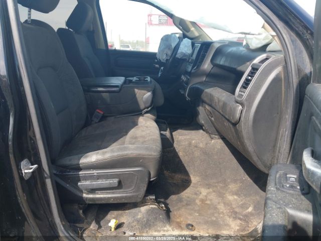1C6RREGT2KN650830 RAM 1500 Tradesman  4x2 5'7 Box