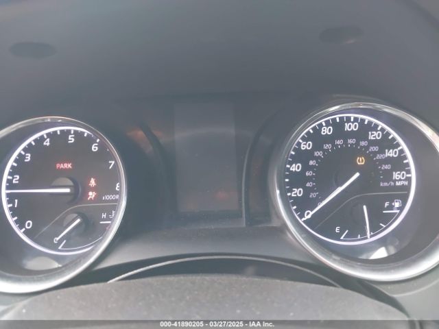 4T1B11HK8KU197413 Toyota CAMRY LE