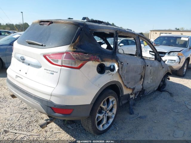 1FMCU9J90FUA48002 Ford Escape Titanium