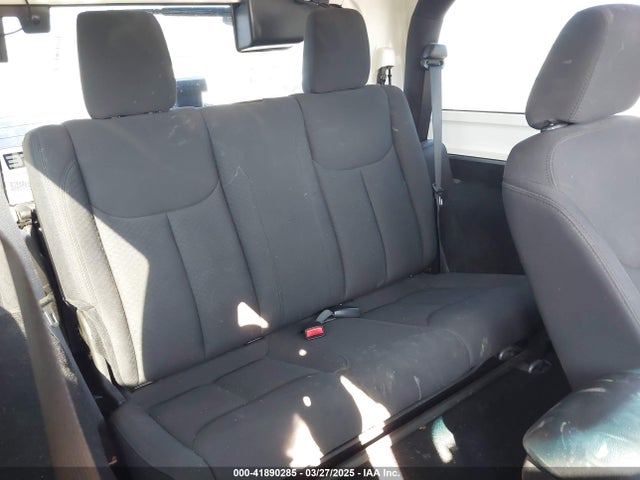 1C4GJWAG6GL146356 Jeep Wrangler Sport
