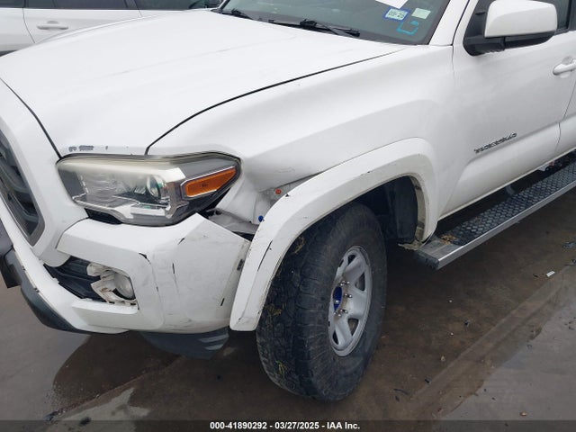 5TFAZ5CN2HX034555 Toyota Tacoma Sr5 V6