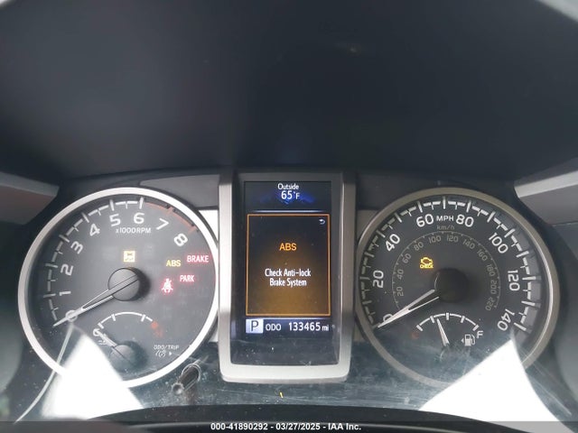 5TFAZ5CN2HX034555 Toyota Tacoma Sr5 V6