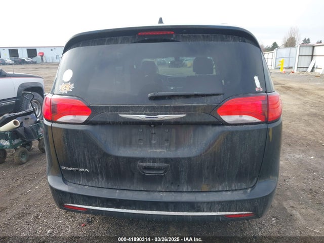Chrysler Pacifica Touring L 2018 2C4RC1BG3JR123166 Image 17
