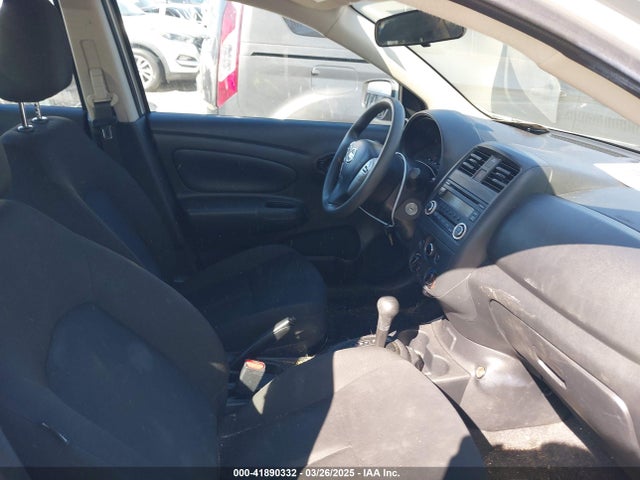 3N1CN7AP7JL835488 Nissan Versa 1.6 S+