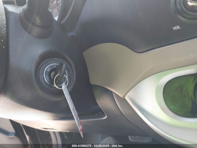KNADM4A33F6442392 KIA RIO LX