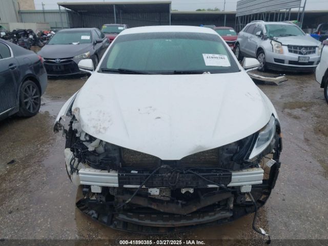 3LN6L2G98ER803899 Lincoln MKZ