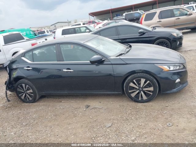 1N4BL4DW7MN314183 Nissan Altima Sv Intelligent Awd