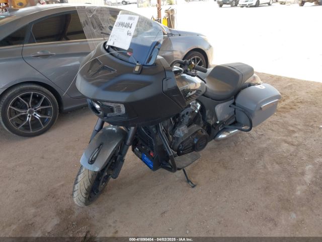 2020 INDIAN MOTORCYCLE CO. CHALLENGER 56KLCBRR8L3390974 Photo 1