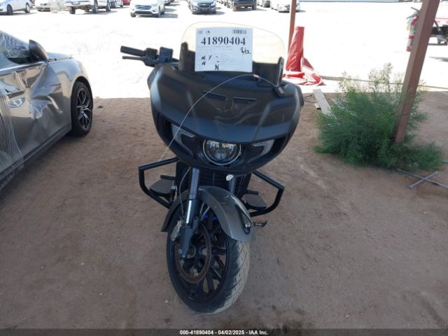 2020 INDIAN MOTORCYCLE CO. CHALLENGER 56KLCBRR8L3390974 Photo 4