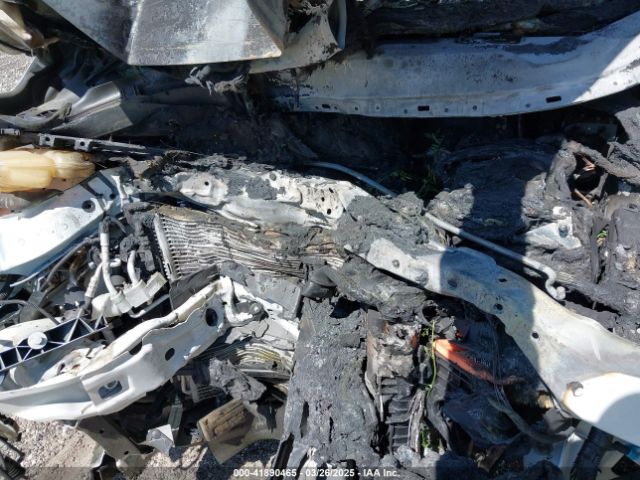 1FMCU0G72GUB79080 Ford ESCAPE SE