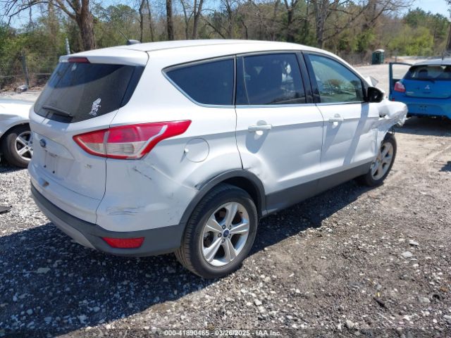 1FMCU0G72GUB79080 Ford ESCAPE SE