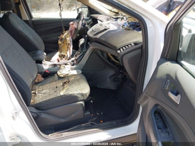 1FMCU0G72GUB79080 Ford ESCAPE SE