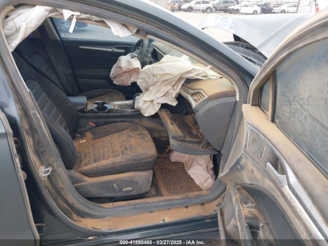 3FA6P0H78GR198169 Ford FUSION SE
