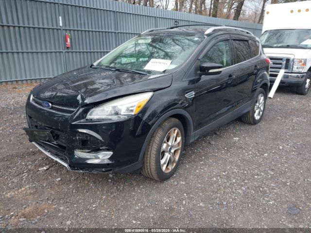 1FMCU9J95GUC32532 Ford Escape Titanium