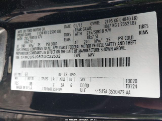 1FMCU9J95GUC32532 Ford Escape Titanium