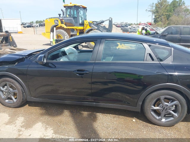 KIA k4 2025 3KPFT4DEXSE091271 Image 15