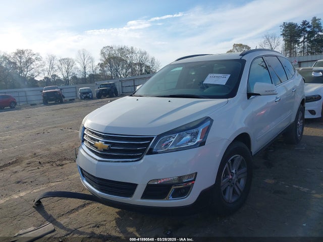 Chevrolet Traverse 1lt 2015 1GNKRGKD4FJ287666 Image 2