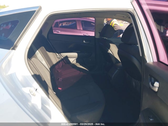 5XXGT4L34GG049312 KIA Optima Lx