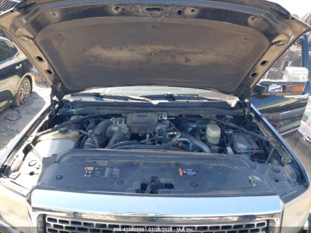 1GT120E83FF562817 GMC Sierra 2500hd Denali