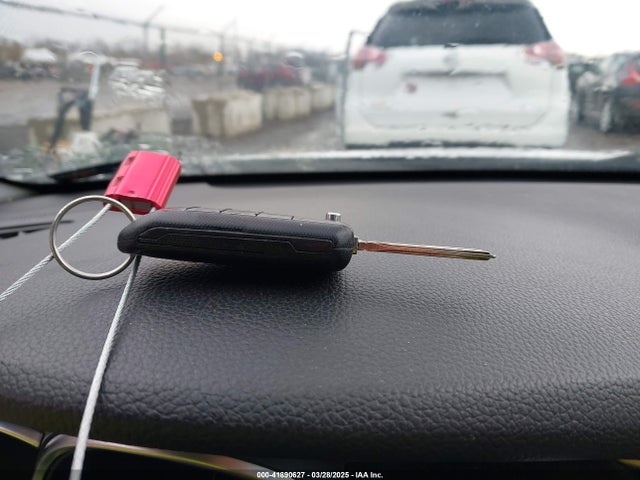 5XXGM4A78EG350570 KIA Optima Lx