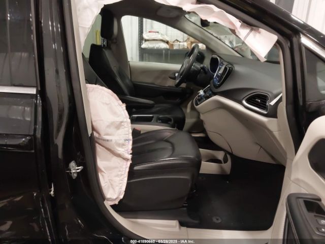 2022 CHRYSLER PACIFICA 2C4RC1BG0NR170029 Photo 4