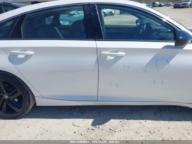1HGCV1F31MA124382 Honda Accord Sport