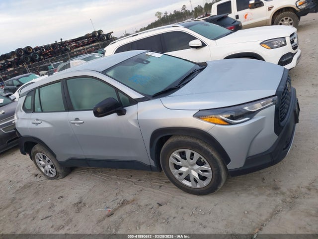 Toyota Corolla Cross L 2022 7MUAAABG4NV002202 Image 14